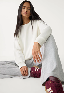 Haute qualité personnalisé femmes polaire hiver sweat avec col montant manches longues surdimensionné Streetwear Style Badge décoration - Product Image 3