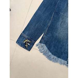 Camisa/Blusa Vaquera Vintage con Bordado, Tela Gruesa con Elegancia - Product Image 6