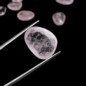 Pierre de quartz rose naturel à facettes coupe rose à dos plat pierre précieuse pour la fabrication de bijoux 7-16mm tranches de quartz rose en vrac prix en gros - Product Image 4