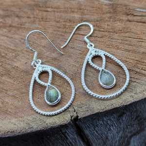 Boucles d'oreilles en argent sterling avec fil torsadé avec perle de labradorite naturelle et diamant Bijoux élégants en argent et pierre naturelle - Product Image 3