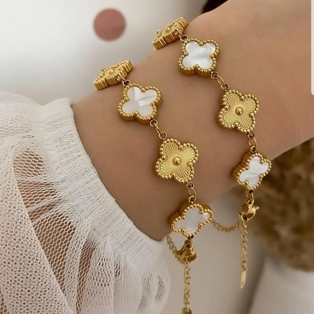 Bracelet à breloques en acier inoxydable de mode en gros bracelet à fleurs le plus vendu