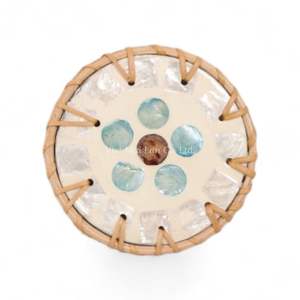 แผ่นรองแก้วมุกหรูหราผสมผสานขอบหวายสานด้วยมือเพื่อปกป้องและตกแต่งโต๊ะอาหาร - Product Image 2