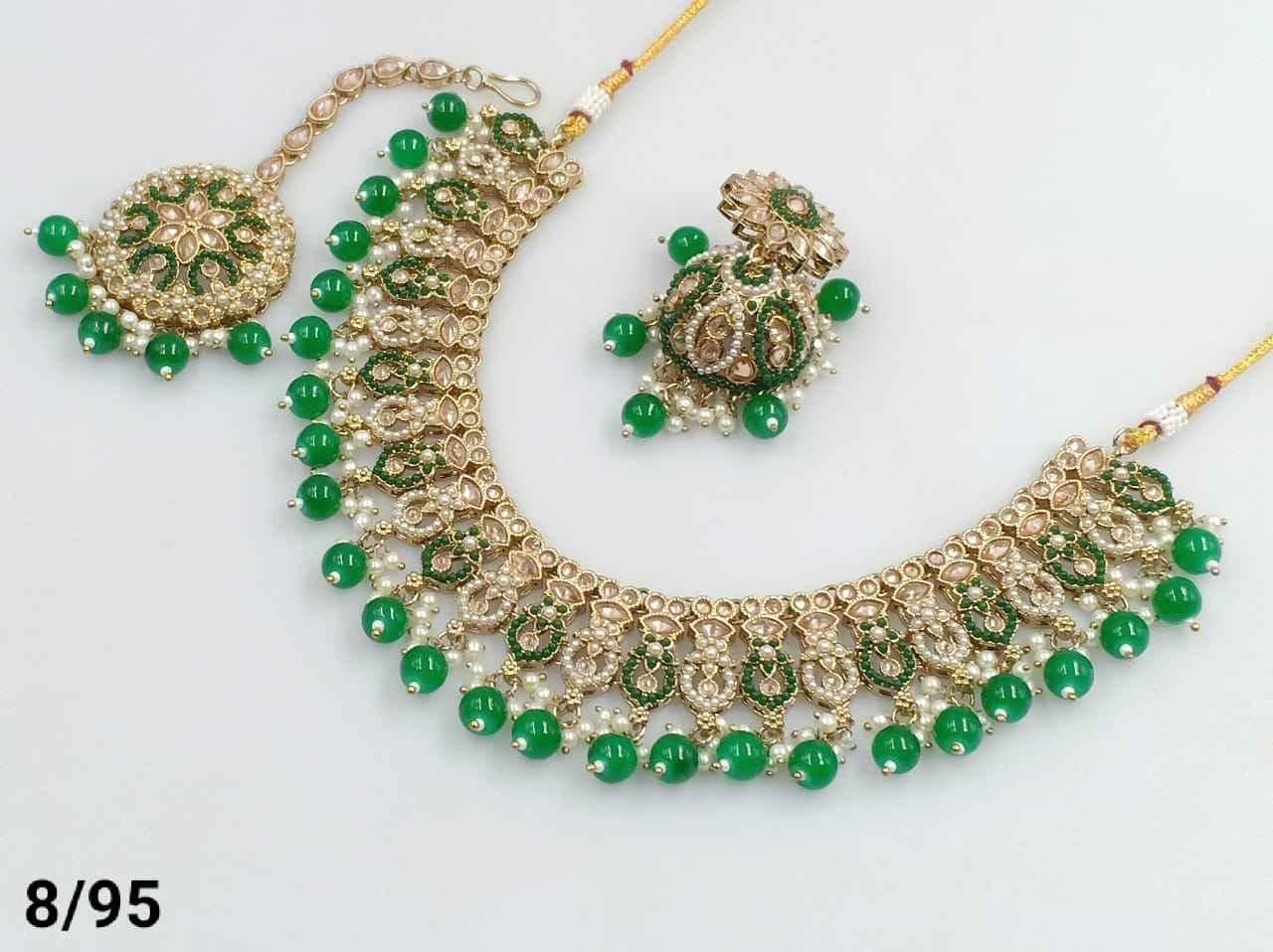 สีเขียว