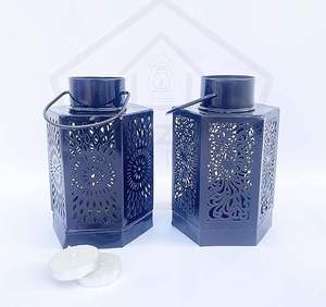 Bougeoir antique en fer noir Hexa, ensemble luxueux suspendu de Noël fait à la main avec bocal en verre personnalisé pour la décoration intérieure des mariages - Product Image 3