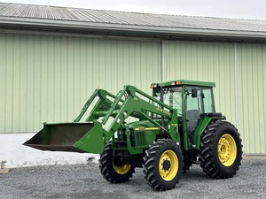 2023 pour John pour Deere 3032E tracteur à pied avec chargeur frontal 4x4 godet à fixation rapide et moteur diesel Kubota 32 HP - Product Image 5
