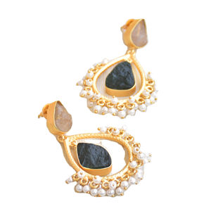 Boucles d'oreilles en laiton de qualité supérieure plaquées or, bijoux en pierres précieuses authentiques, finition polie, plaqué or sans nickel, durable, qualité supérieure B2B - Product Image 4