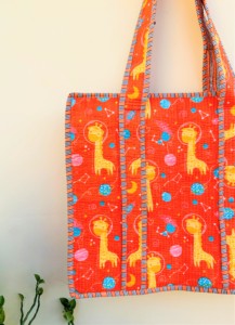 Indien fait à la main bloc imprimé Floral petit sac fourre-tout femmes à la mode fermeture éclair sac à bandoulière couleur personnalisée été cadeau d'anniversaire - Product Image 5