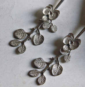 Indian Handicraft Embossed Branch Design Metal Salad <b>Server</b> Set for Weddings Hotels Restaurants and Parties - Product Image 2