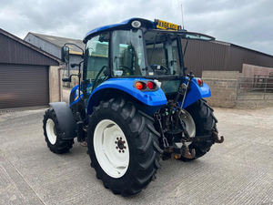 Tractor Agrícola Usado/Nuevo Holland T4.75 4WD 80HP con Motor, Bomba, Caja de Cambios Automática, PLC, Clasificación y Componentes Principales - Product Image 3