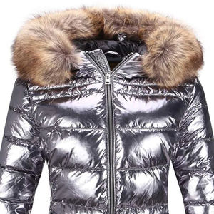 Chaqueta acolchada asequible para mujer, venta al por mayor, uso en exteriores, soporte de poliéster, venta al por mayor, acolchada para mujer - Product Image 4