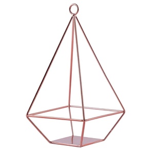 Bougeoir avec cadre en fil de métal Décoration d'éclairage pilier Poignée portable Décoration intérieure Décorative Design moderne Bougeoirs en or rose - Product Image 1