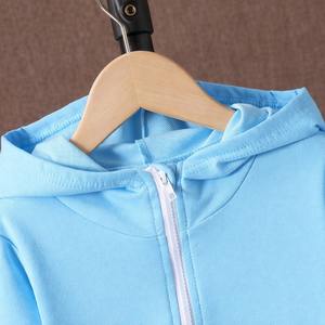 Conjunto Deportivo de Algodón Estampado para Hombre con Cuello con Capucha, Cortavientos y Transpirable para Invierno - Product Image 5