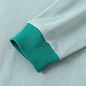 Sweat-shirt d'hiver pour homme en coton 100% de qualité supérieure et très haute qualité, en molleton uni, conçu pour la chaleur, le confort et un usage quotidien - Product Image 4