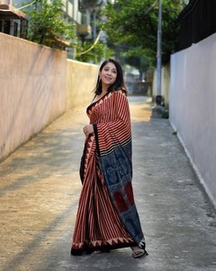 Nouvelle collection de saris en soie ethnique Gaji pour adultes avec motif floral - Product Image 5
