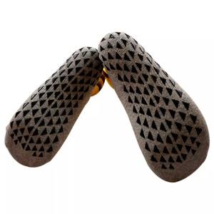 Calcetines de Fútbol de Algodón Premium para Hombre con Agarre Antideslizante para Mayor Estabilidad y Comodidad - Product Image 3