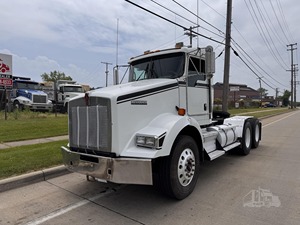 พร้อมใช้งาน รถบรรทุก Kenworth T800 Day Cab ปี 2014 มือสอง จัดส่งทั่วโลก - Product Image 2