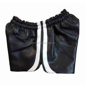 Short de combat en cuir noir personnalisé OEM taille élastique bandes latérales blanches pour la boxe MMA Kickboxing Gym et Fitness - Product Image 3