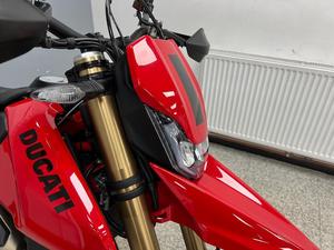 Ducati Hypermotard 698 2023, motocicletas deportivas usadas en buen estado en venta - Product Image 2