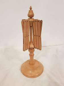 Accesorios de punto hechos a mano para manualidades, máquina de soporte de bobinadora de bolas, herramienta de tejer de hilo, madeja de Metal, 100% - Product Image 5