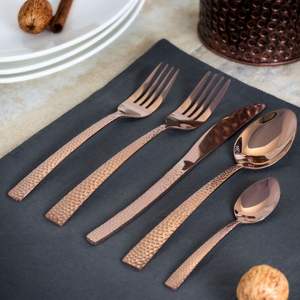 Ensemble de couverts en acier inoxydable au design de luxe conçu pour une table élégante adaptée aux fêtes de mariage et aux expériences culinaires formelles - Product Image 4