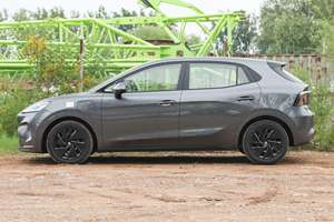 รถยนต์ไฟฟ้า SAIC MG 4 EV รุ่นปี 2026 ระยะทางวิ่ง 437 กม. รุ่นฟรีอิดิชั่น 5 ประตู 5 ที่นั่ง แบบแฮทช์แบ็ก ลดราคาพิเศษ - Product Image 3