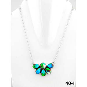 Collier artisanal en argent sterling motif paon et dahlia, design floral tendance, plaqué or rhodié, cadeau pour femme, laiton - Product Image 1