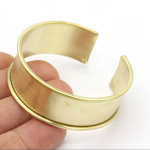 Brazalete de latón crudo de 69mm, brazalete de incrustaciones, brazalete de canal en blanco, pulsera ancha hecha a mano, latón crudo - Product Image 1