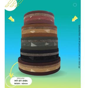 Sandales à talons hauts à la mode avec confort toute la journée et détail supérieur décoratif délicat idéal pour toute occasion pour les filles - Product Image 2