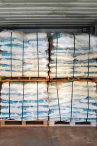 Tablettes de sel de qualité industrielle haute pureté 99,9 % NaCl pour systèmes de traitement et adoucissement de l'eau, approvisionnement en vrac OEM, emballage personnalisé - Product Image 5