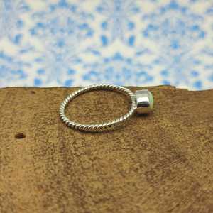 Fabricante al por mayor Anillos de plata 925 Forma de gota natural Piedra preciosa de ópalo Anillo de plata fina Joyería de diamantes de ley delicada - Product Image 3