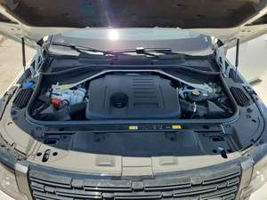 Land Rover Range Rover SE 2023 - Product Image 3