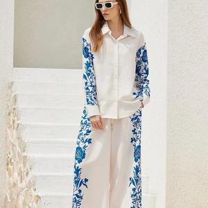 Summer Sexy Flower Embroidery 2 Pieces Set pour Femme Mesh See Through Patchwork Crop Top and Shorts - Product Image 1