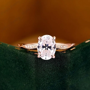 แหวนแต่งงานครบรอบแต่งงานสุดอลังการ ดีไซน์โดดเด่นเป็นเอกลักษณ์ เป็นมิตรกับสิ่งแวดล้อม ทำจากเงินสเตอร์ลิงชุบทองคำชมพู ประดับด้วยมอสซาไนต์ทรงรี - Product Image 2