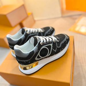 Chaussures décontractées à lacets de luxe tendance pour hommes, toutes saisons, respirantes, pour la course à pied - Product Image 1