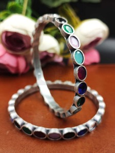 Pulsera oxidada abierta hecha a mano, brazalete ajustable de latón puro para fiesta, aspecto plateado, con perla, tamaño libre para regalos - Product Image 5