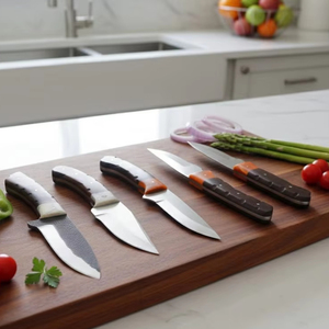 Ensemble de 4 couteaux à lame fixe en acier au carbone forgé à la main, étuis en cuir, manches en bois, tranchants, durables, ambidextres, légers - Product Image 3