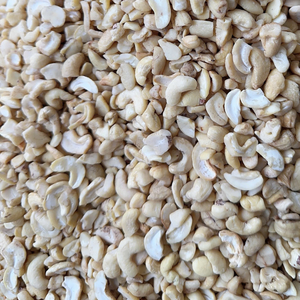 Prix des noix de cajou de haute qualité dans le monde entier Noix de cajou W180 Vietnam Santigo Viet Nam Emballage personnalisé - Product Image 1