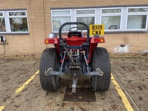 Massey Ferguson 1740 Agricultural Tractor 85 Horsepower Diesel Engine Farm Equipment with Strong Hydraulic System - Product Image 5