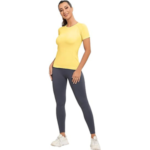 Camiseta de mujer, holgada, de manga corta, de algodón, informal, lisa, transpirable, ligera, estilo urbano, para festivales. - Product Image 4