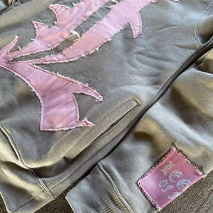 ชุดวอร์มกางเกงขาบานสีล้วนสำหรับผู้ชายชุดวอร์มผ้าคอตตอนแบบผ้าปะติดแบบปักมีฮู้ดคอปกแบบกำหนดเองได้100% - Product Image 6