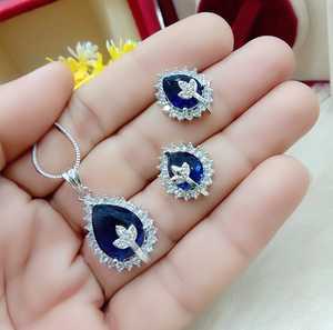 ชุดจี้เพชรเพอร์ไมอุนทรงรีเพชรแบบอเมริกันที่สวยงามเครื่องประดับงานปาร์ตี้ทำมือดีไซน์พรีเมี่ยมสินค้าจำนวนมาก - Product Image 2