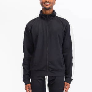 Vente en gros de survêtements de sport bon marché personnalisés de qualité supérieure sweats à capuche et pantalons de survêtement avec logo personnalisé pour hommes survêtements - Product Image 5