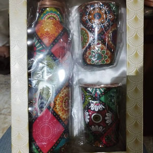 Juego de botellas de cobre con gafas en paquete de regalo - Product Image 1