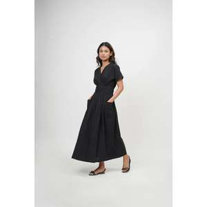 Robe décontractée pour femmes, noire, à manches courtes, longueur au sol, col en V, style enveloppant, couleur unie, élégante, ample, naturelle, robe d'été - Product Image 3