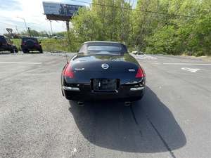 Nissan 350Z Roadster Touring 2009 / Disponible para la Venta con Bajo Kilometraje, Motor de Gasolina, Auto Usado en Excelentes Condiciones y Sin Accidentes - Product Image 2