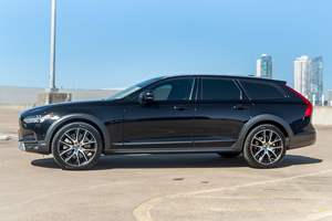 VOLVO V90 CROSS COUNTRY T6 AWD 2020 d'occasion (conduite à gauche/droite) - Product Image 3