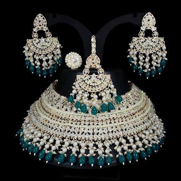 สีเขียว