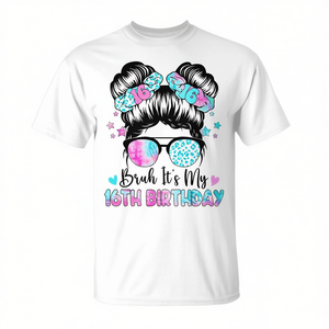 T-Shirt Promozionale Elegante per Ragazze di 16 Anni per Celebrare con Stile il 16° Compleanno - Product Image 2