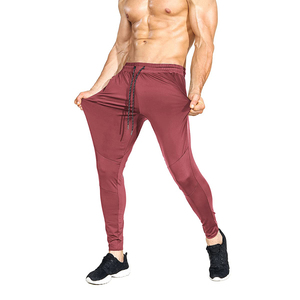 Pantalon de jogging coupe ajustée de couleur unie pour hommes sur mesure pantalon de jogging de meilleure qualité pantalon d'extérieur respirant du Pakistan - Product Image 1