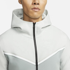 Chándal Deportivo de Invierno de Lujo Personalizado al por Mayor, con 2 Bolsillos con Cremallera, de Forro Polar Técnico, Ajuste para Hombre - Product Image 4